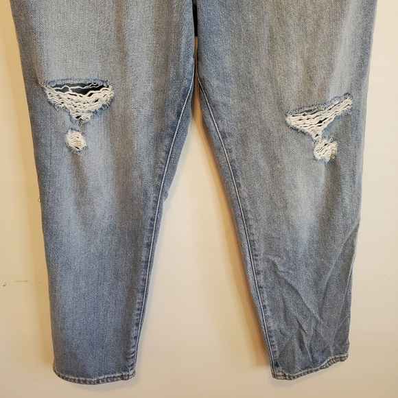 MADEWELL The Mom Jean Light Wash Distressed High Rise Straight Relaxed Leg Jeans - Picture 6 of 12